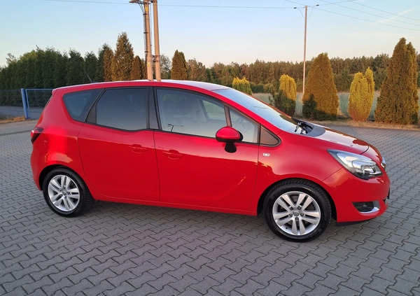 Opel Meriva cena 35900 przebieg: 133000, rok produkcji 2015 z Iłowa małe 379